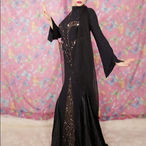 Dore' Designs Ballroom Gown Cape Coral, Florida - Picture 9 of 13